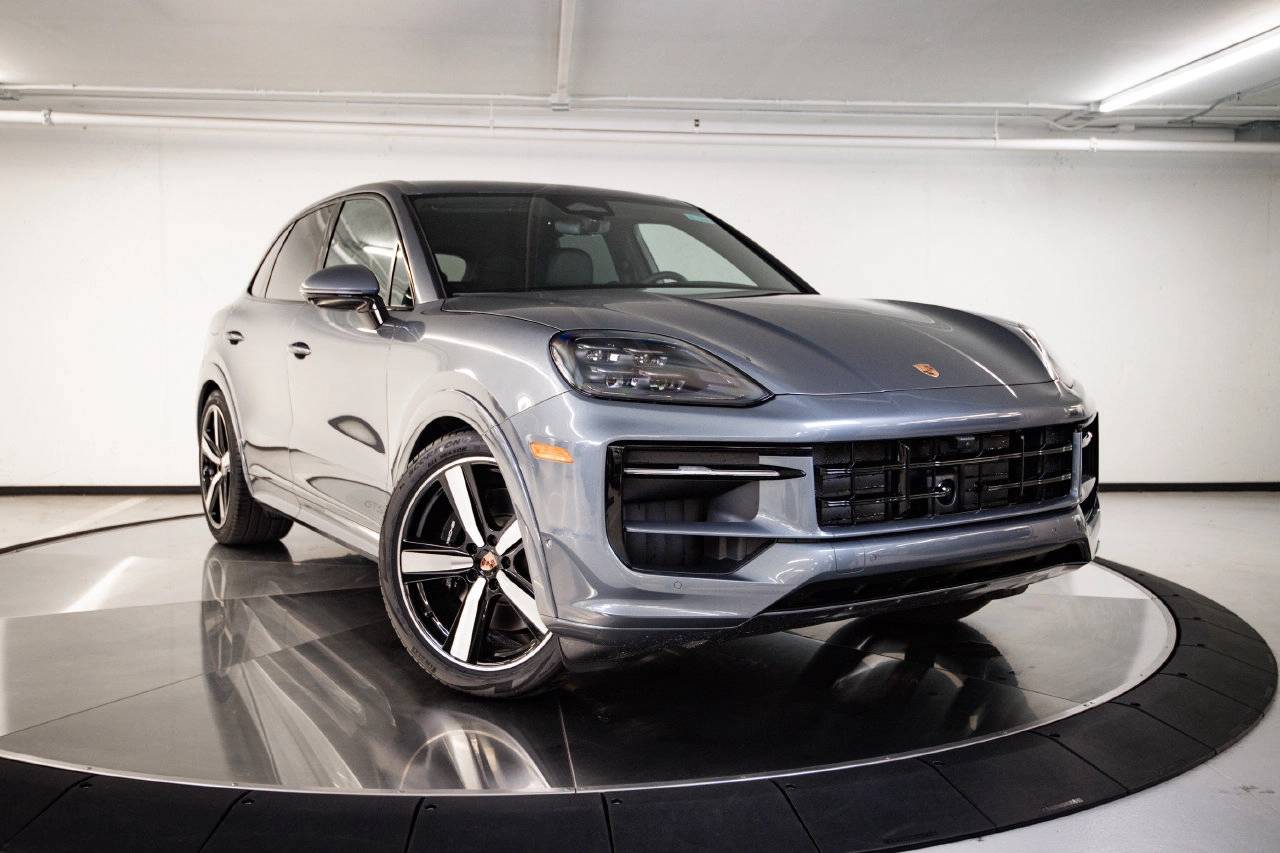 2026 Porsche Cayenne Cayenne GTS