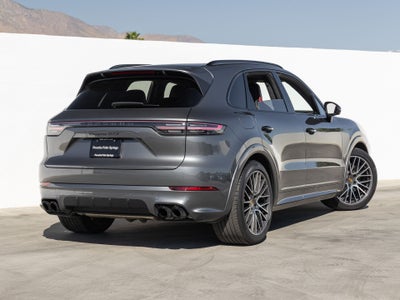 2021 Porsche Cayenne Cayenne GTS (MY21)