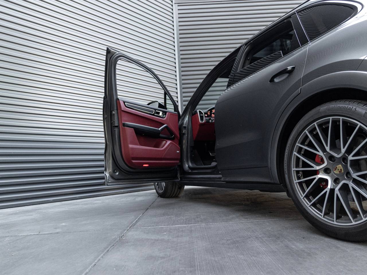 2021 Porsche Cayenne Cayenne GTS (MY21)