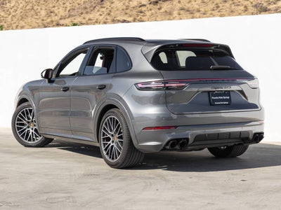 2021 Porsche Cayenne Cayenne GTS (MY21)