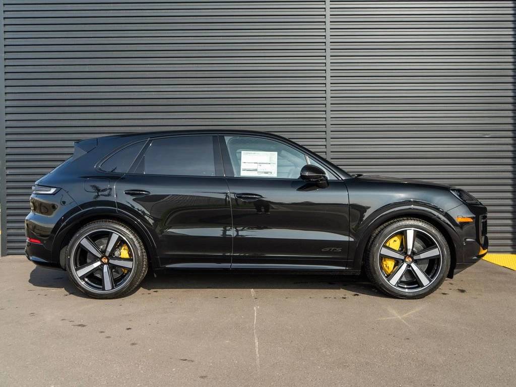 2026 Porsche Cayenne Cayenne GTS