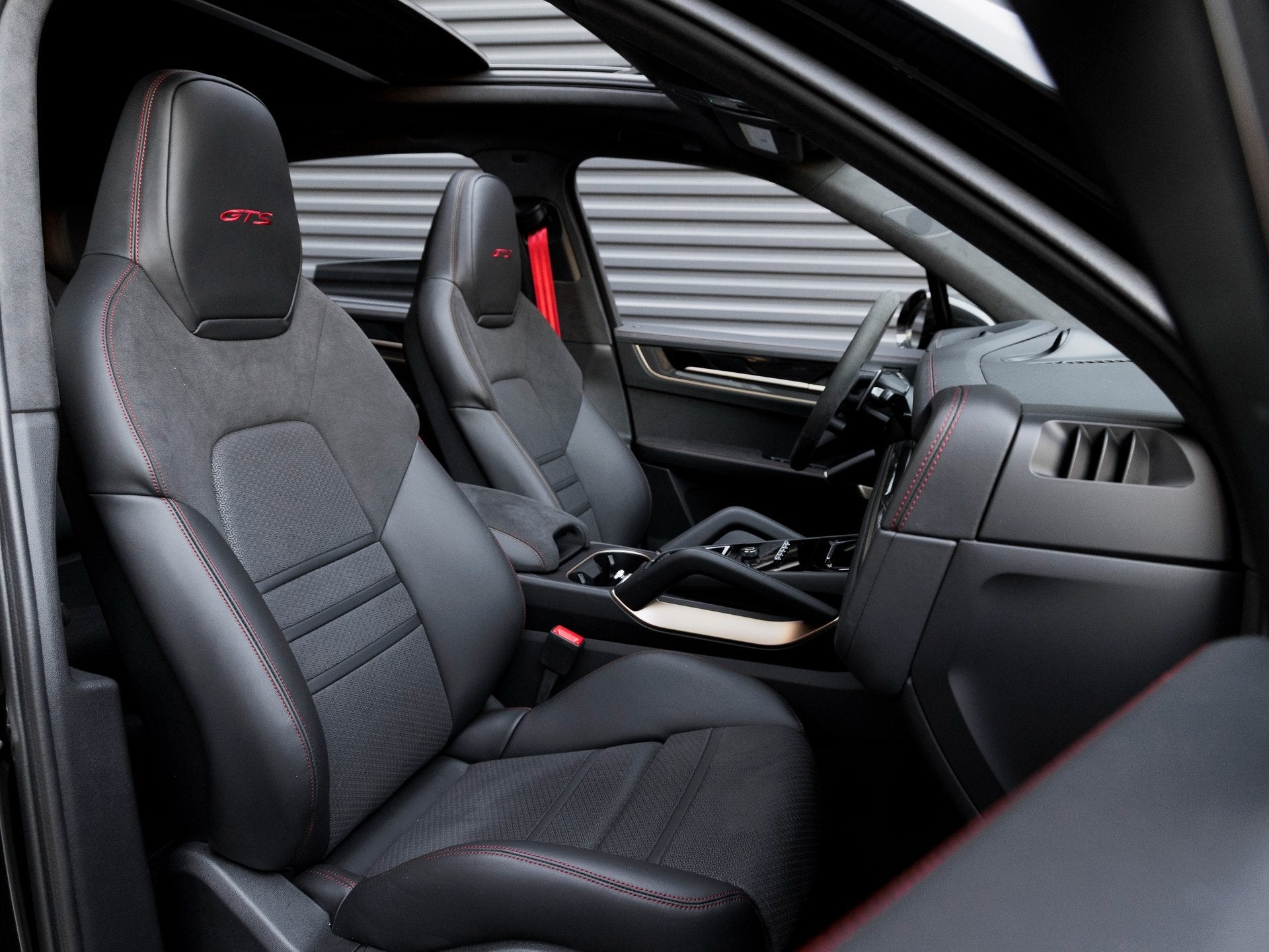 2025 Porsche Cayenne Cayenne GTS