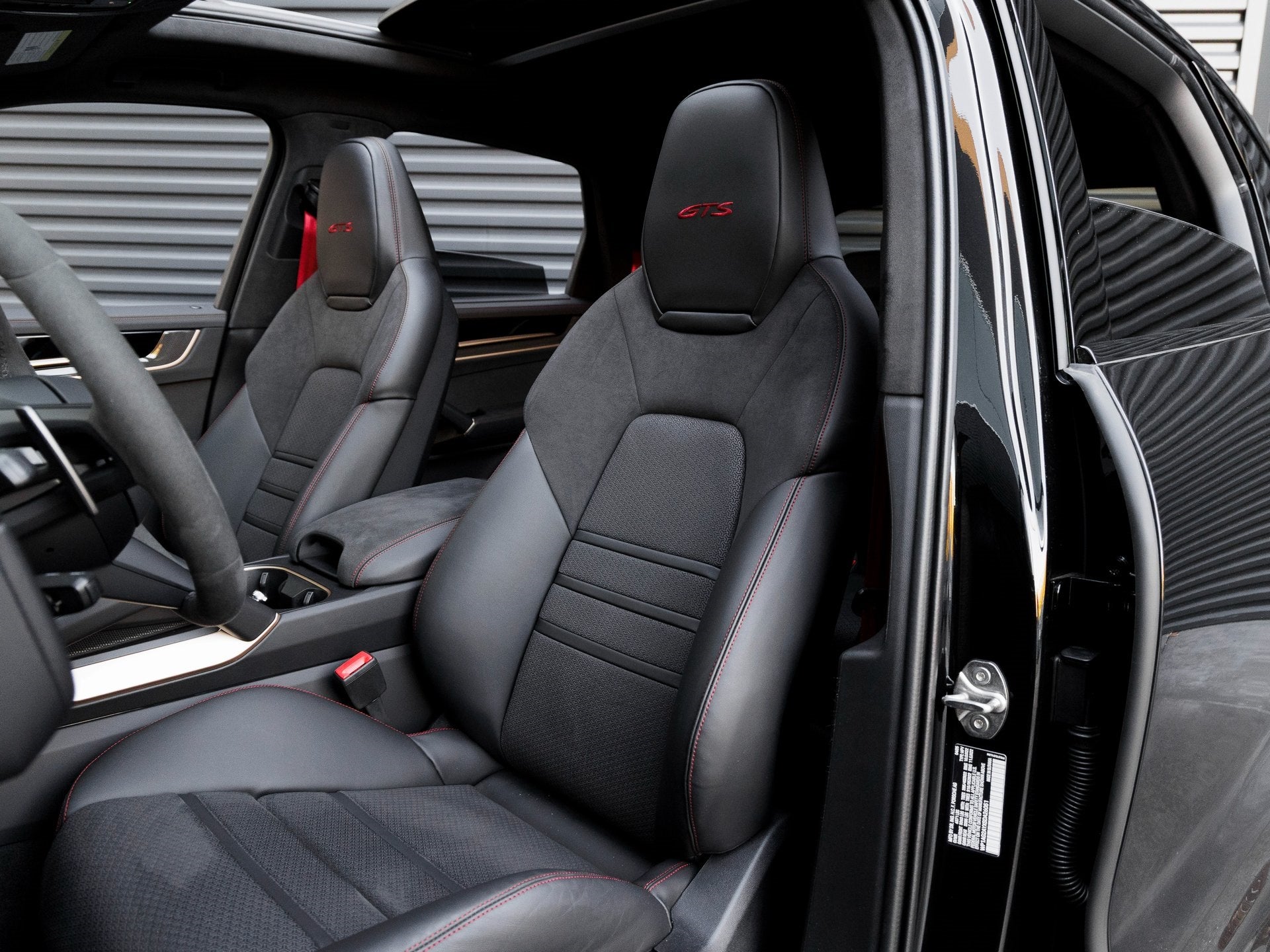 2025 Porsche Cayenne Cayenne GTS