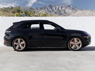 2025 Porsche Cayenne Cayenne GTS