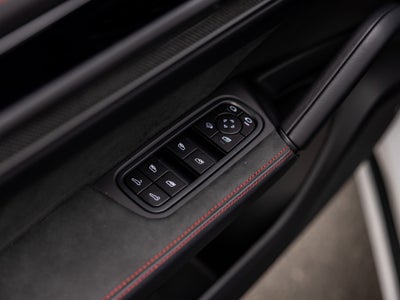 2026 Porsche Cayenne GTS