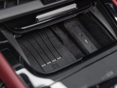 2024 Porsche Cayenne Cayenne S (MY24)