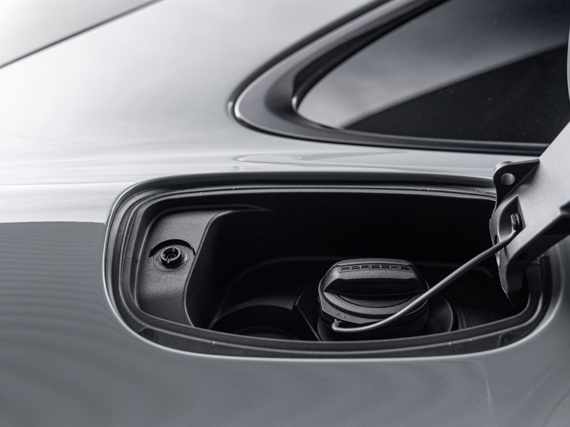 2024 Porsche Cayenne Cayenne S (MY24)