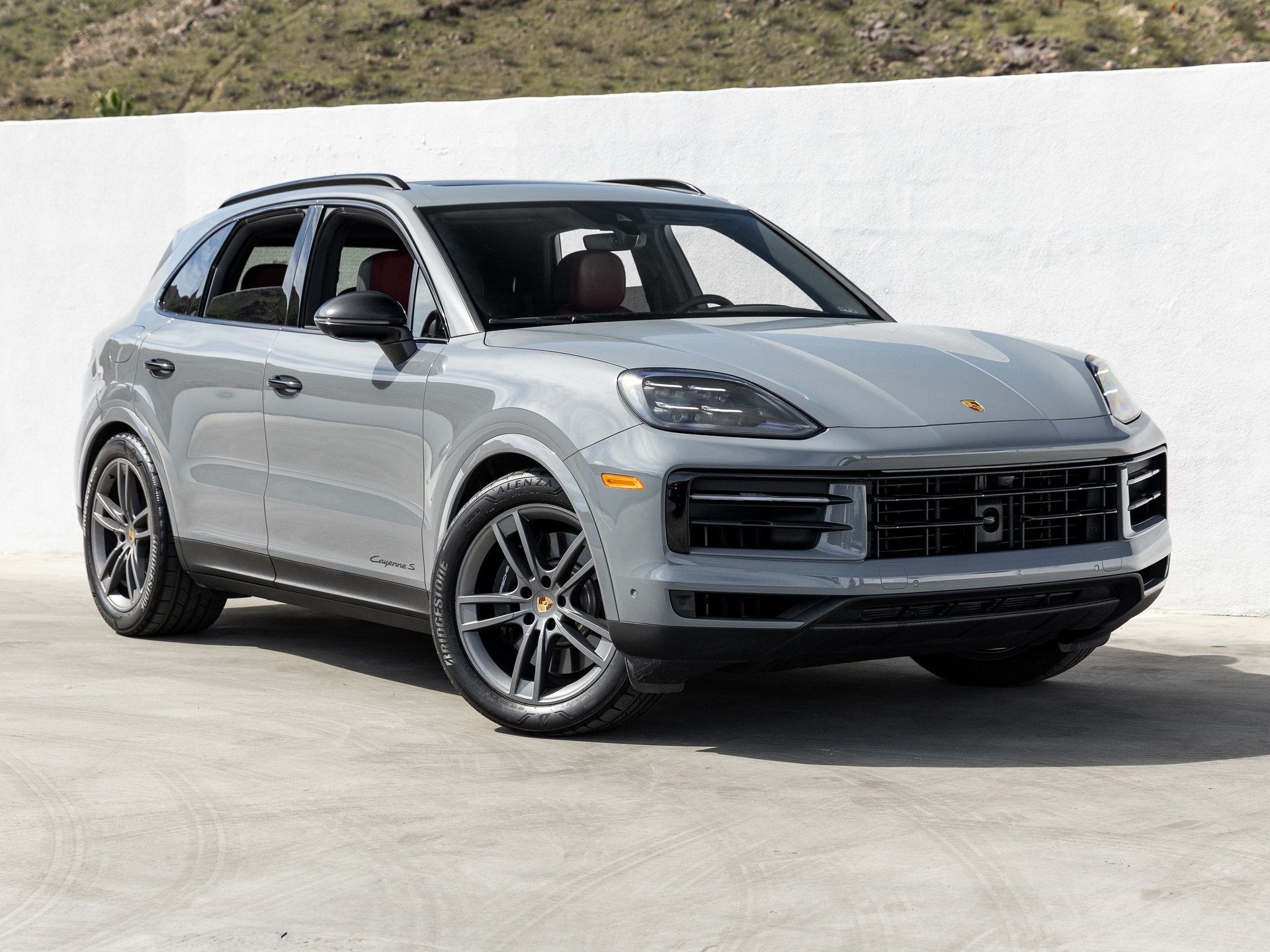 2024 Porsche Cayenne Cayenne S (MY24)