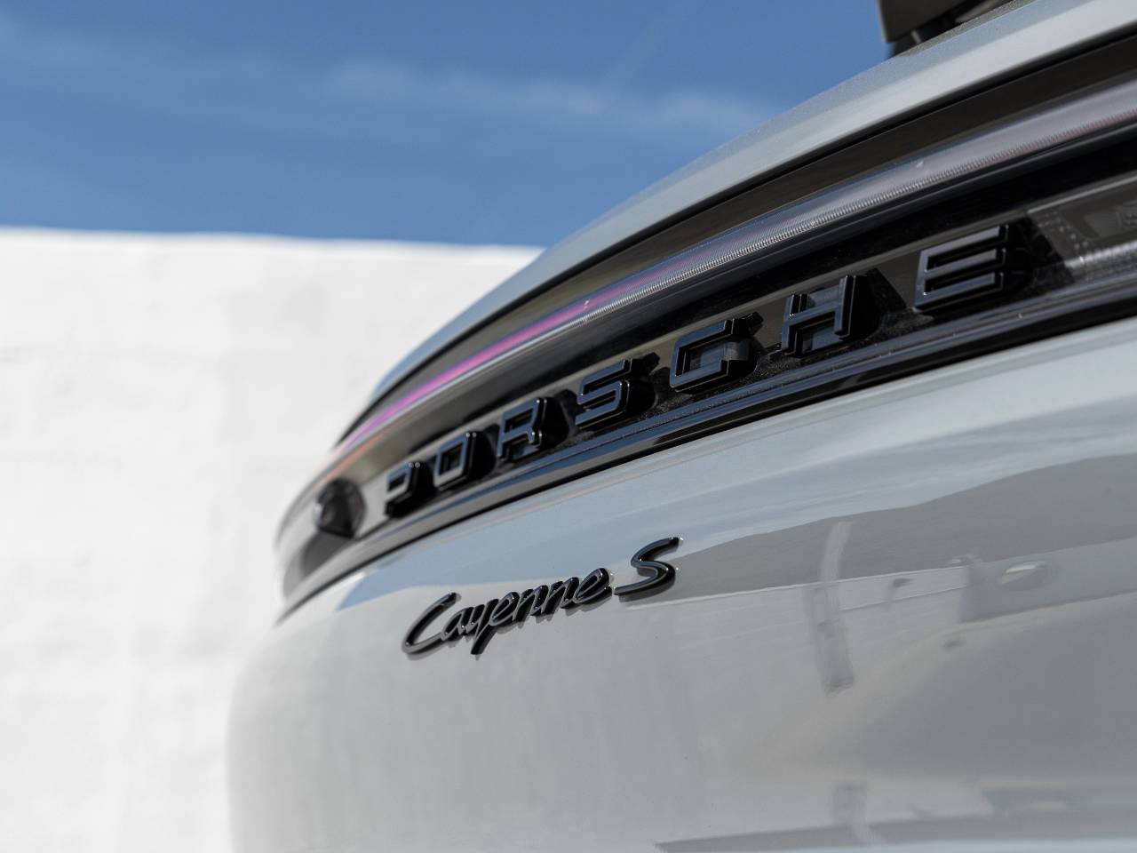 2024 Porsche Cayenne Cayenne S (MY24)