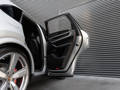 2026 Porsche Cayenne Cayenne S