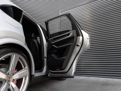 2026 Porsche Cayenne Cayenne S