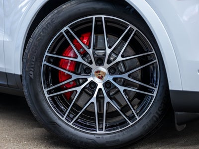 2026 Porsche Cayenne S