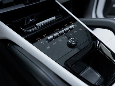 2025 Porsche Cayenne S