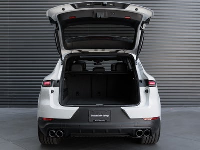 2025 Porsche Cayenne S