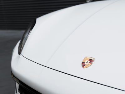 2025 Porsche Cayenne S