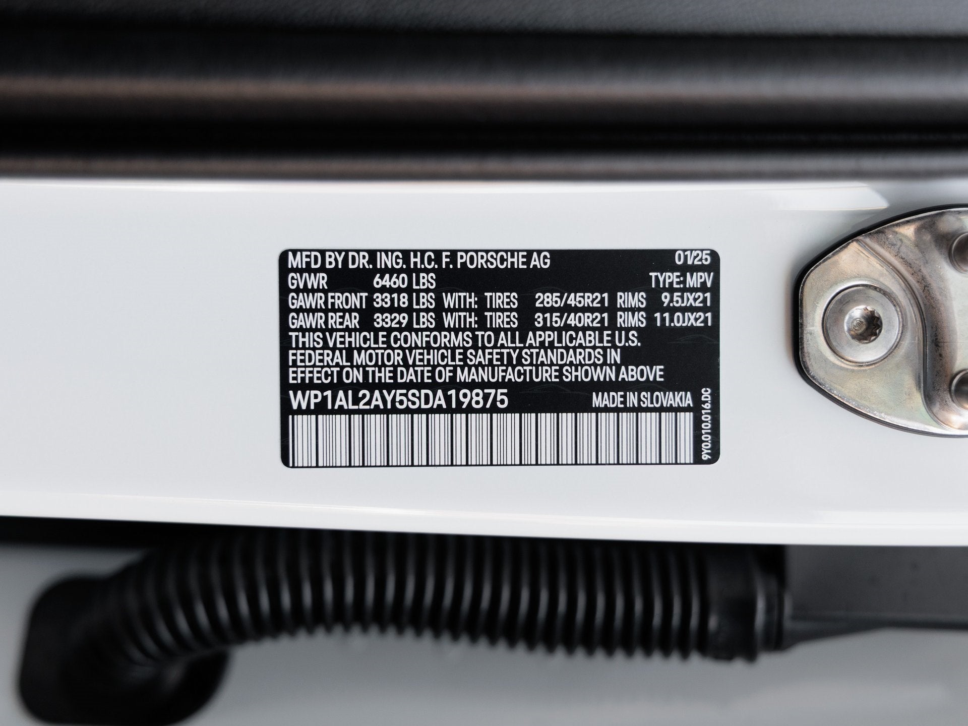 2025 Porsche Cayenne S