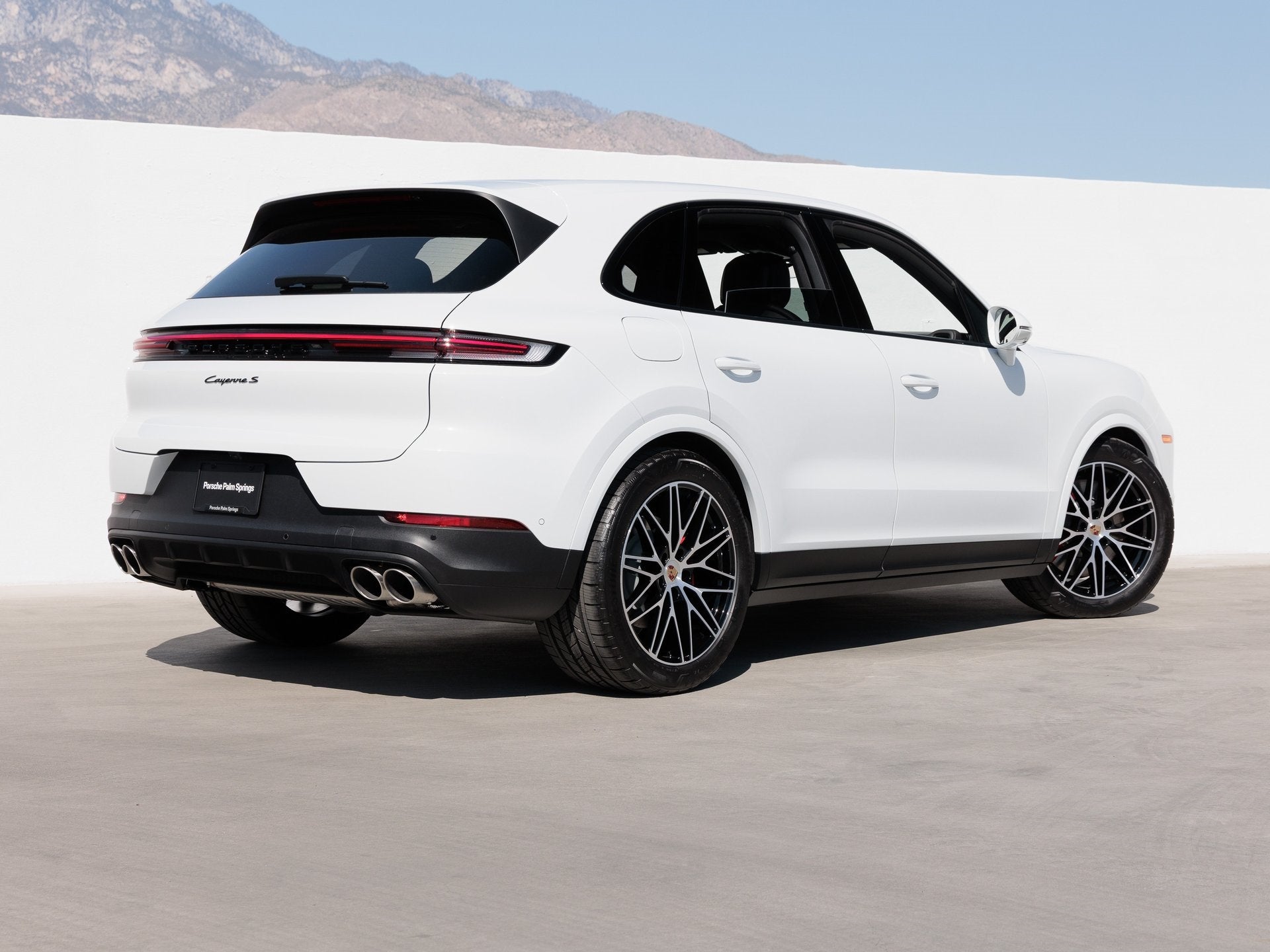 2025 Porsche Cayenne S