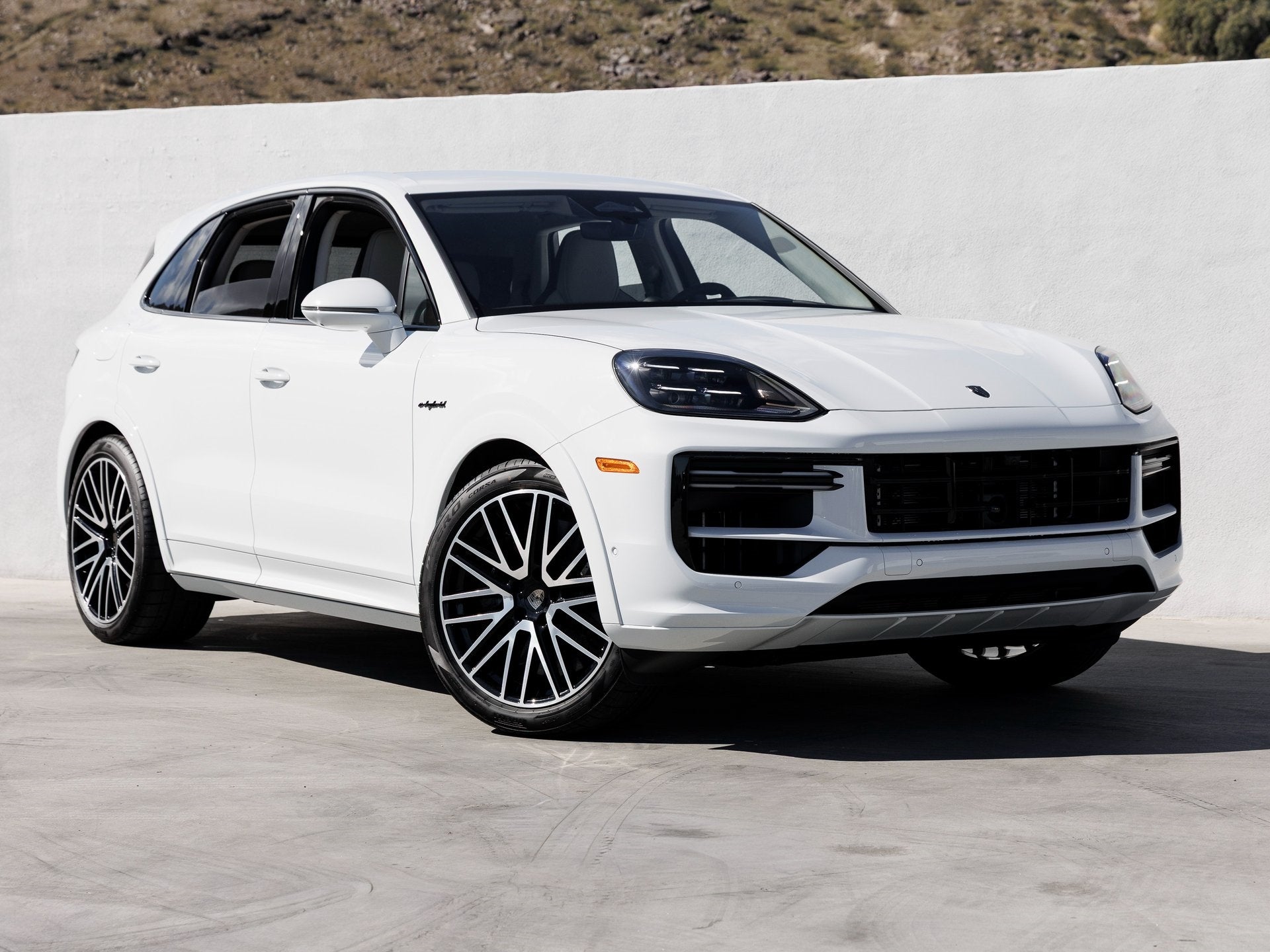 2026 Porsche Cayenne Cayenne Turbo E-Hybrid