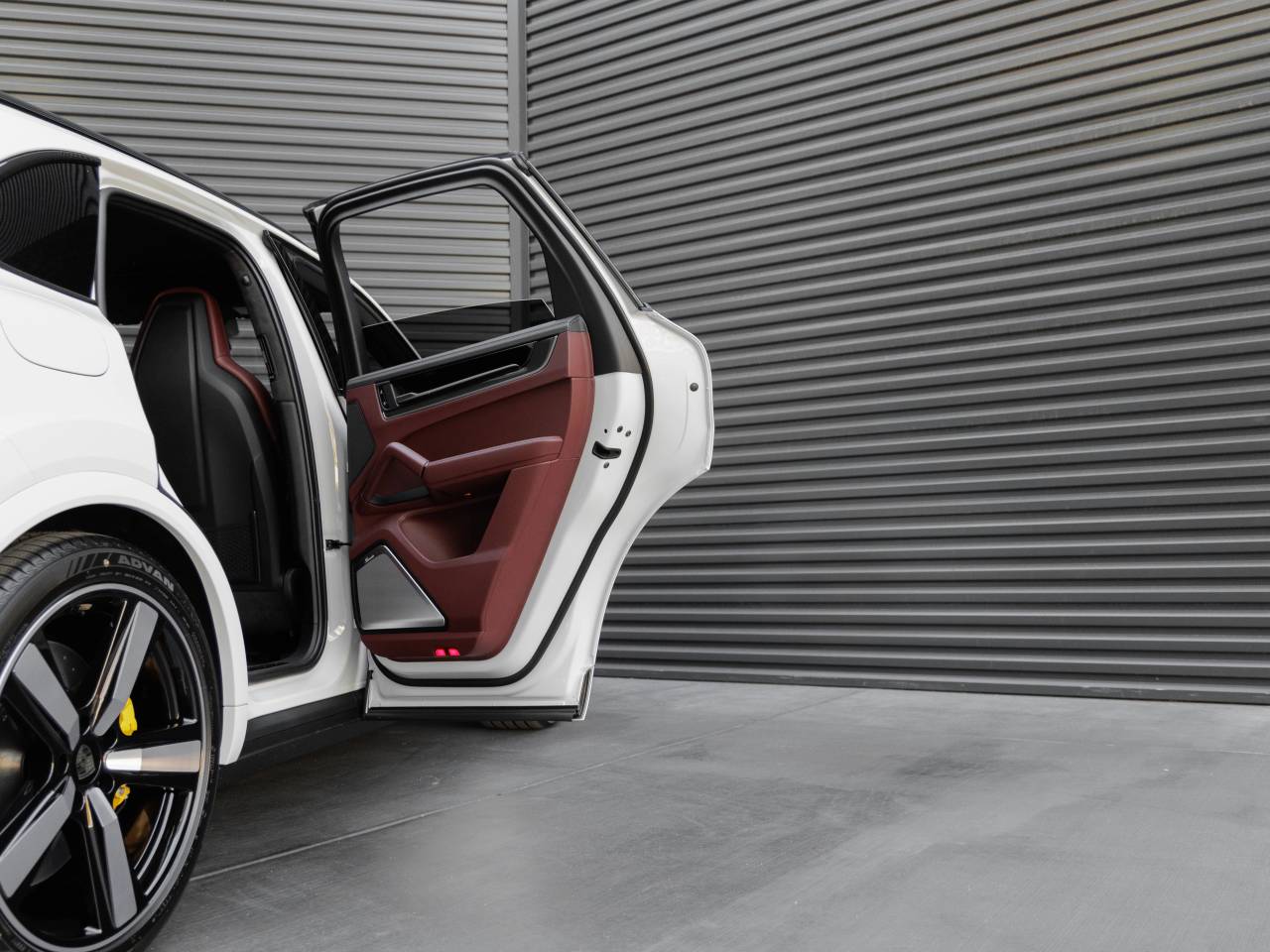 2026 Porsche Cayenne Cayenne Turbo E-Hybrid