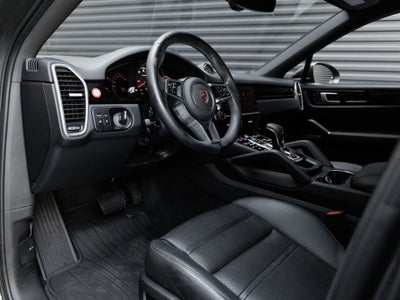 2022 Porsche Cayenne Cayenne Coupe