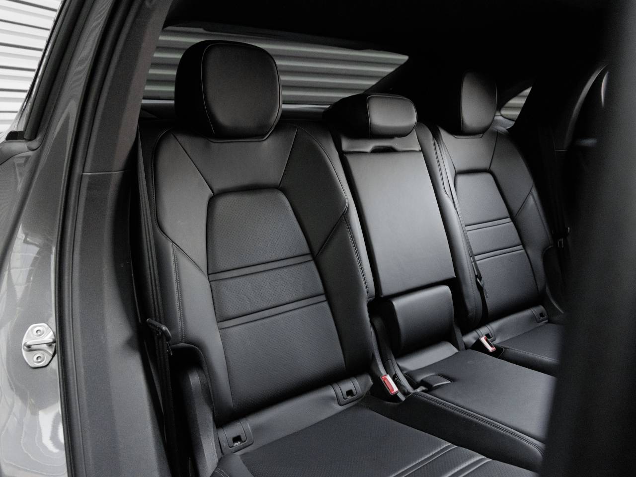 2022 Porsche Cayenne Cayenne Coupe