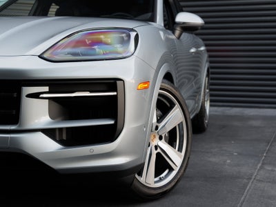 2026 Porsche Cayenne Cayenne Coupe