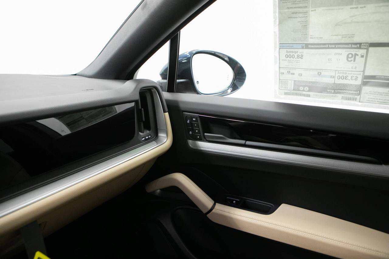 2026 Porsche Cayenne Cayenne Coupe