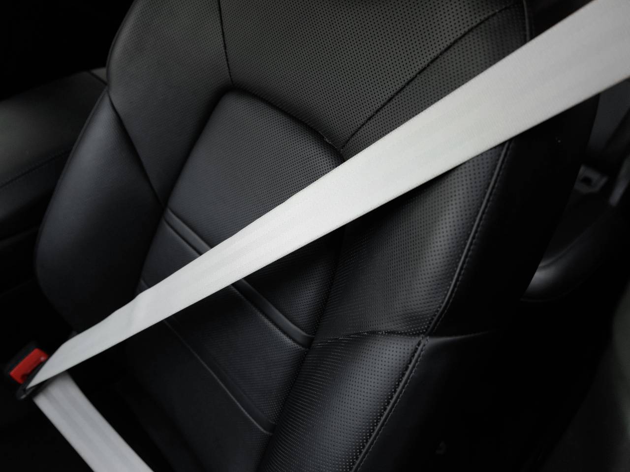 2023 Porsche Cayenne Cayenne Coupe Platinum Edition