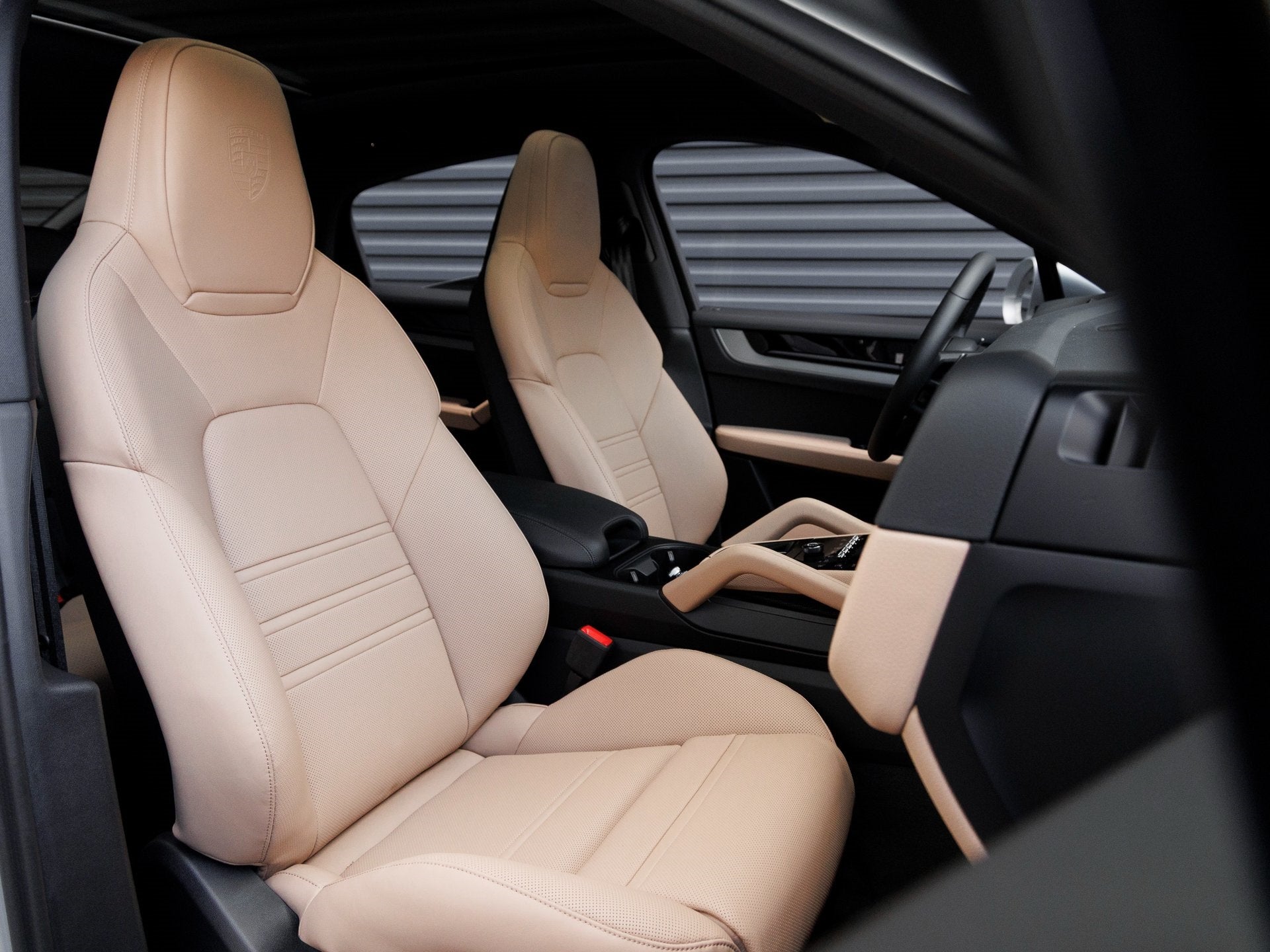 2025 Porsche Cayenne Cayenne Coupe