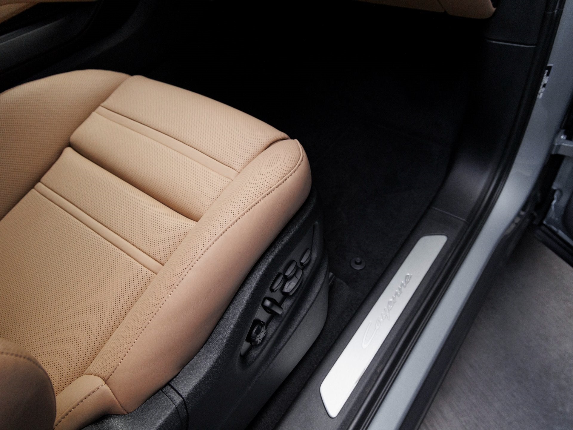 2025 Porsche Cayenne Cayenne Coupe