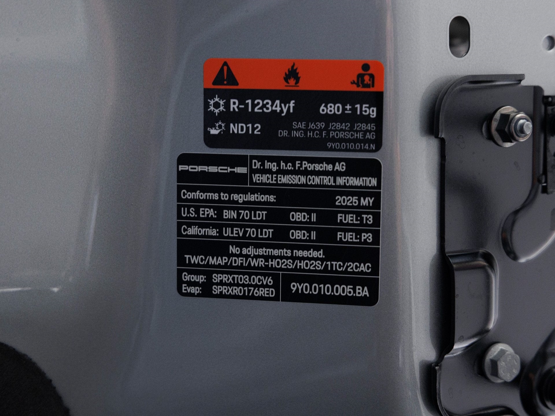 2025 Porsche Cayenne Cayenne Coupe