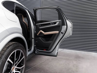 2025 Porsche Cayenne Cayenne Coupe