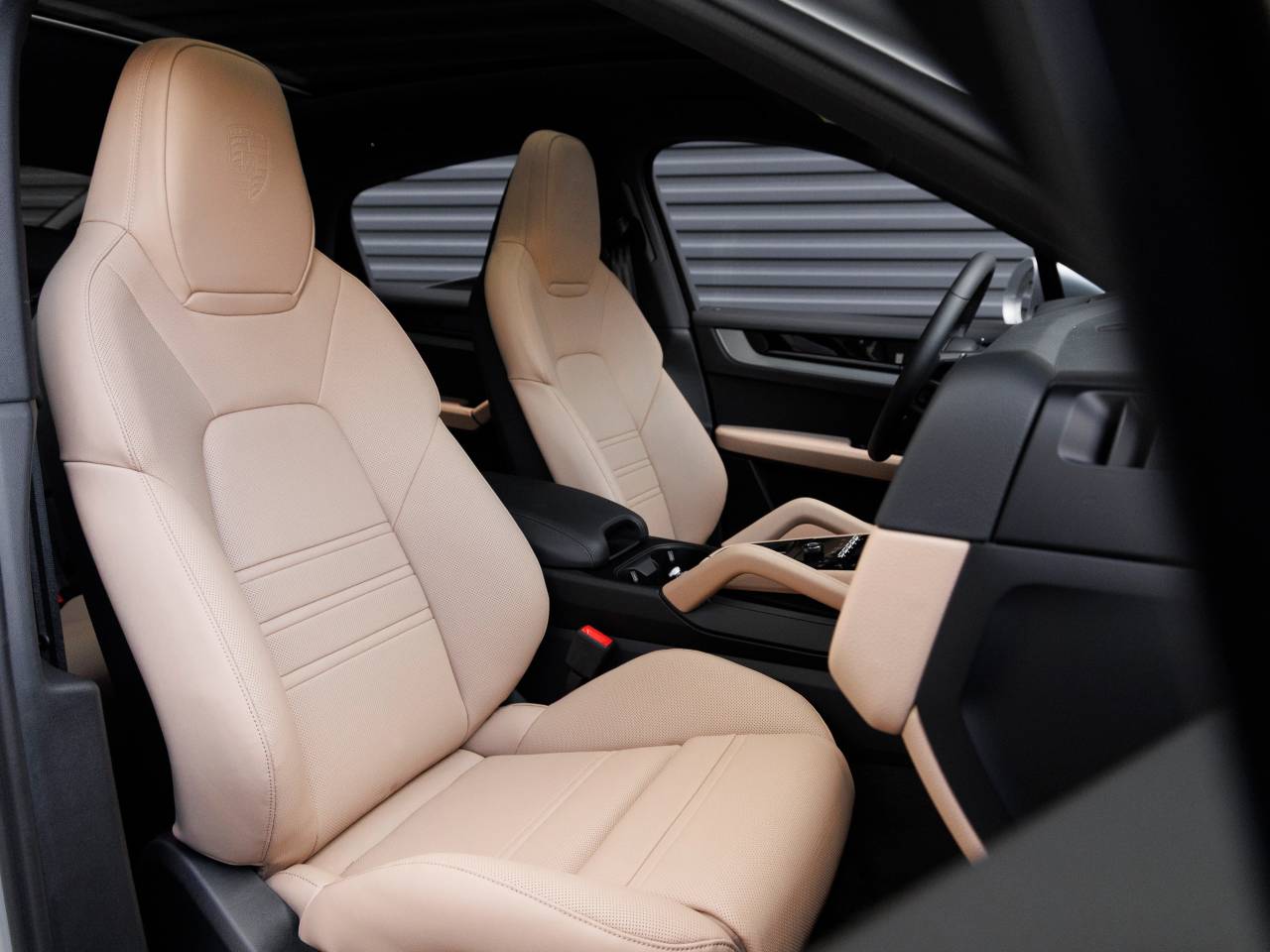 2025 Porsche Cayenne Cayenne Coupe