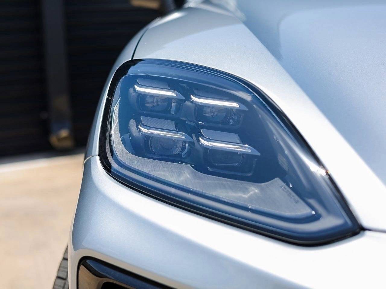 2025 Porsche Cayenne Cayenne Coupe