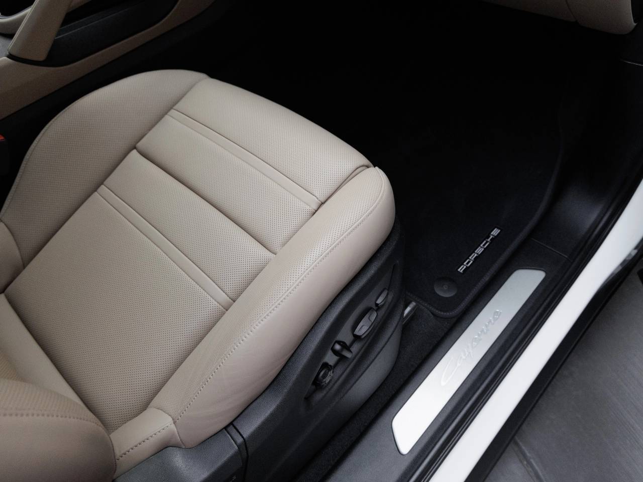 2026 Porsche Cayenne Cayenne Coupe