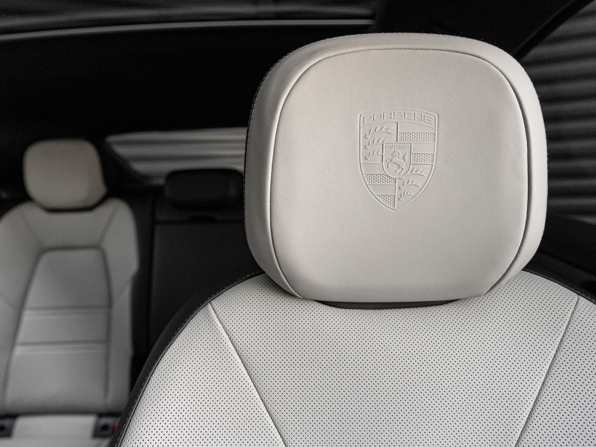 2026 Porsche Cayenne Coupe Base
