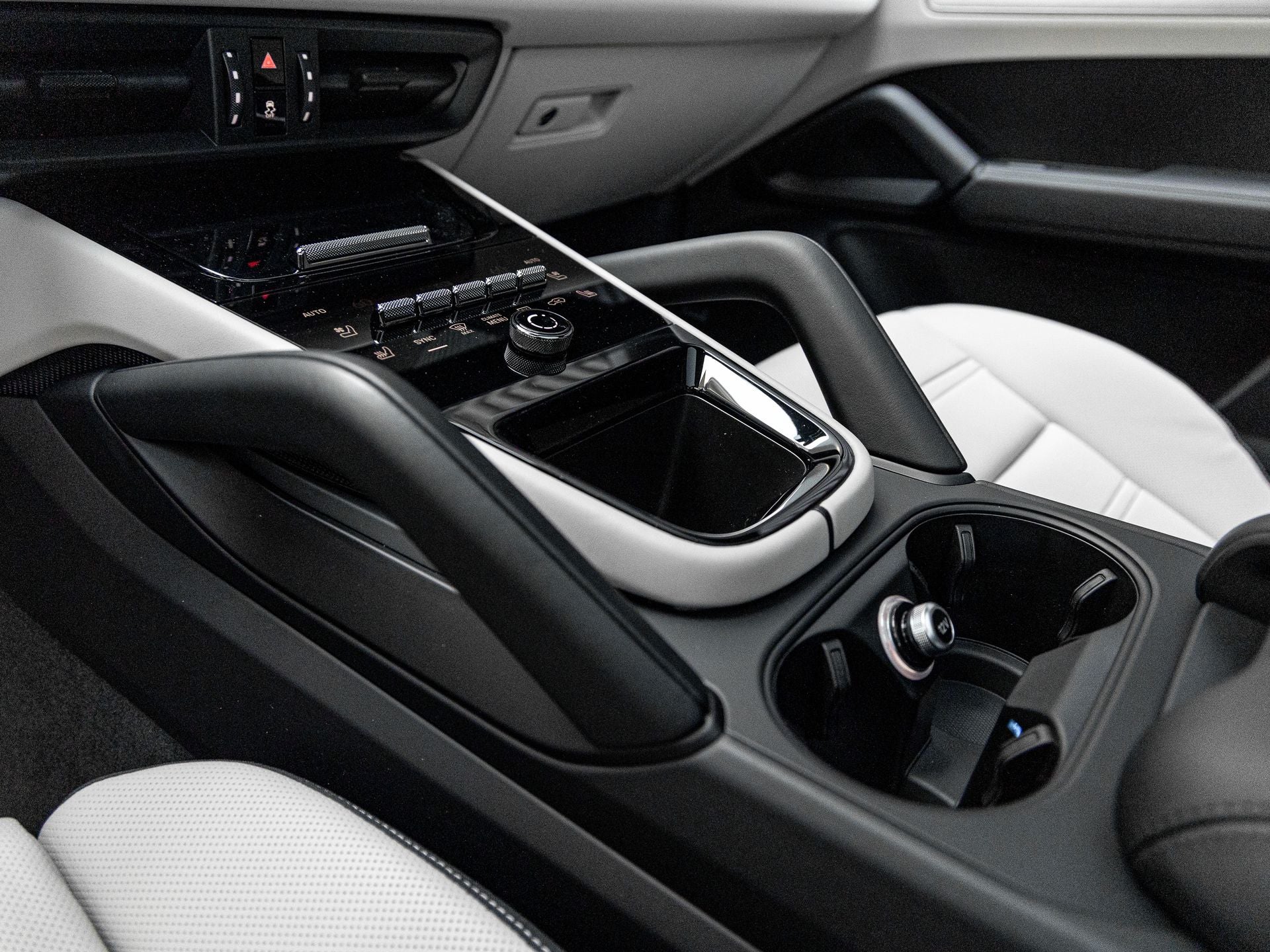 2026 Porsche Cayenne Coupe Base