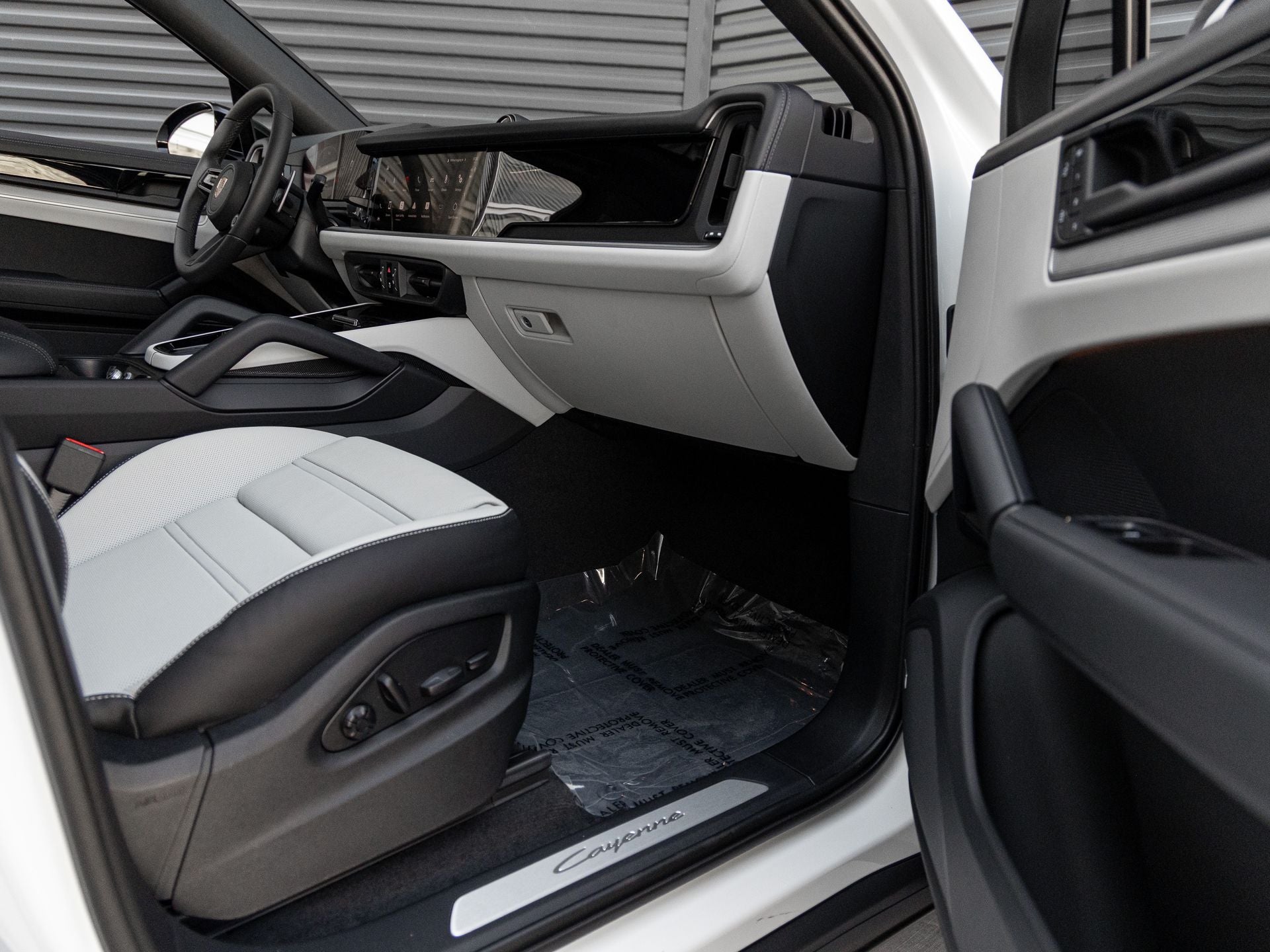 2026 Porsche Cayenne Coupe Base