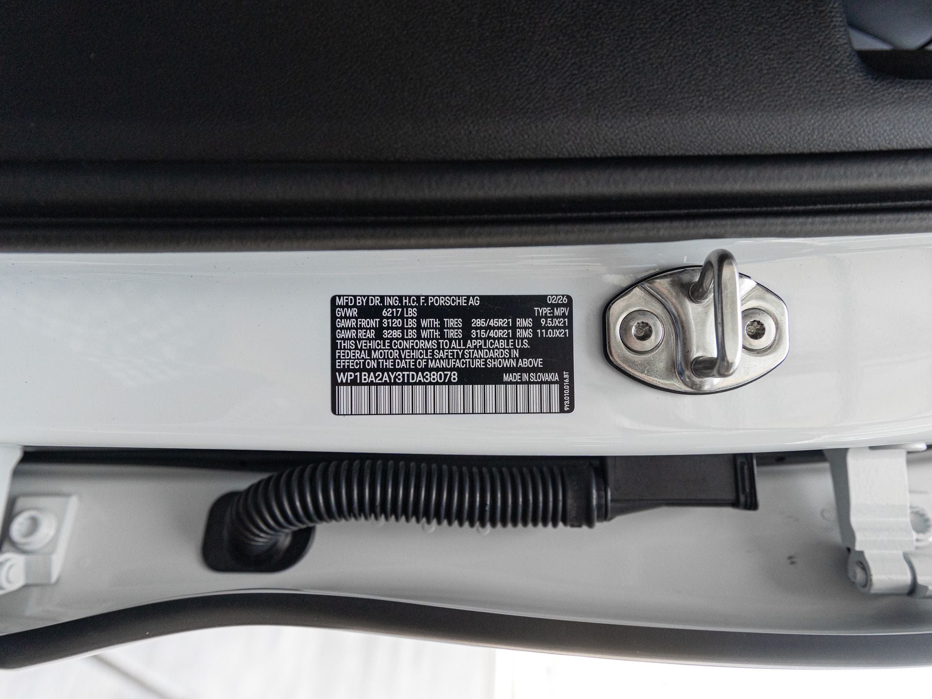 2026 Porsche Cayenne Coupe Base