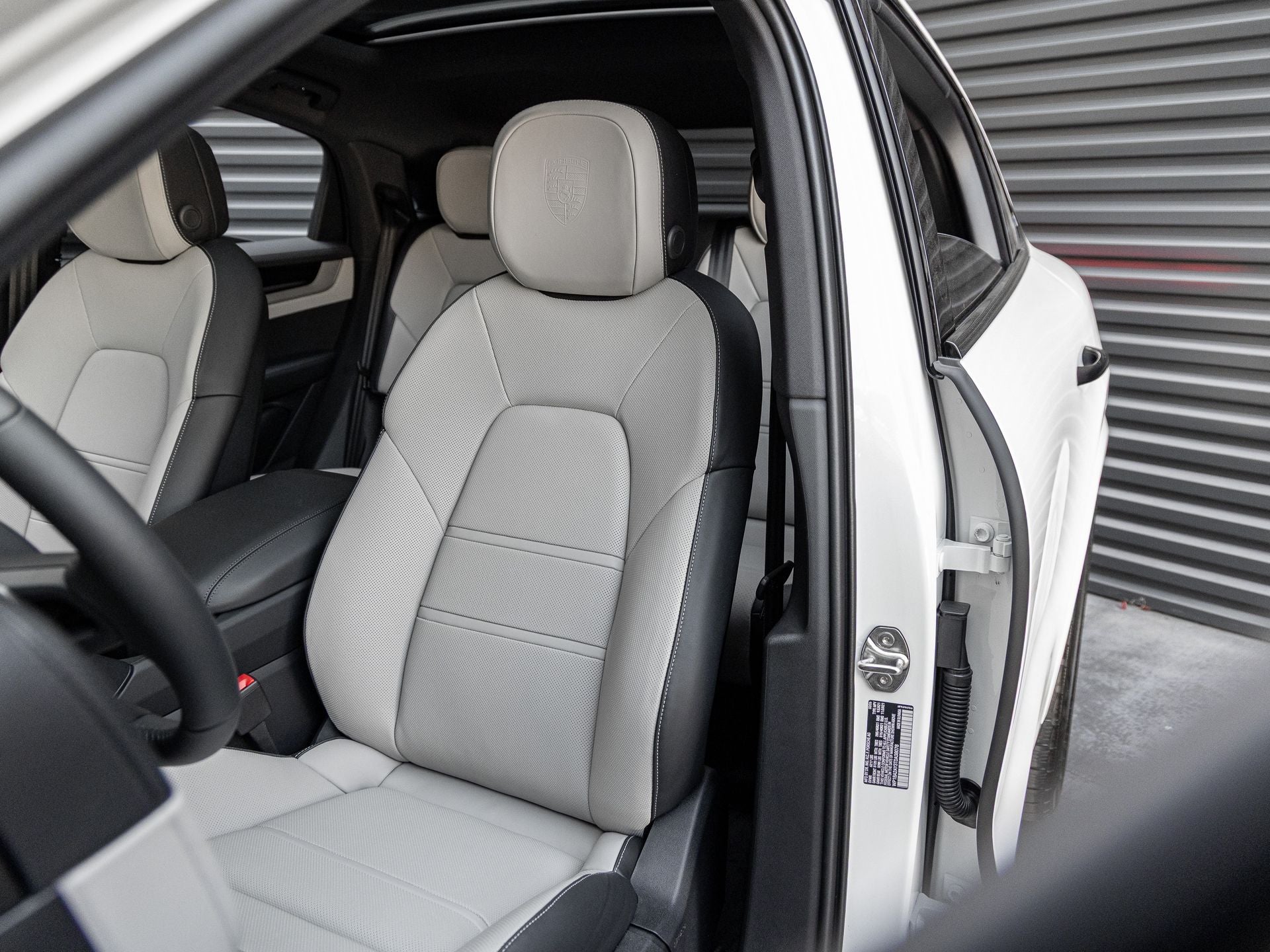 2026 Porsche Cayenne Coupe Base