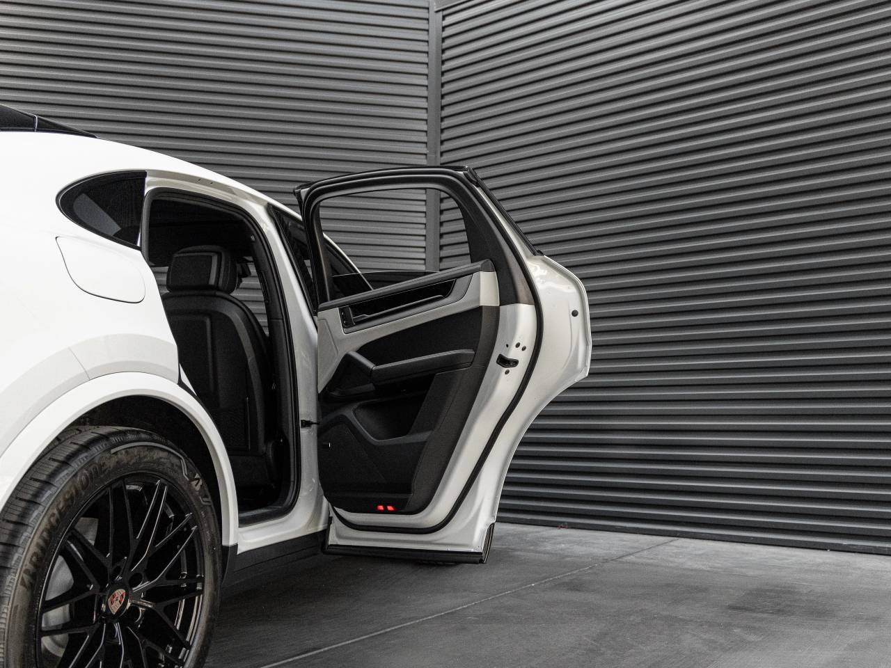 2026 Porsche Cayenne Coupe