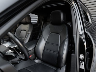 2023 Porsche Cayenne Cayenne Coupe