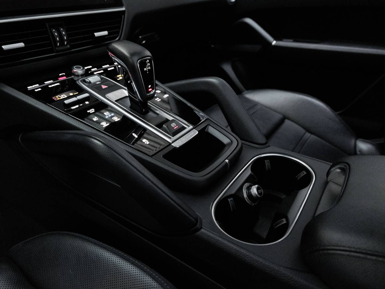 2023 Porsche Cayenne Cayenne Coupe