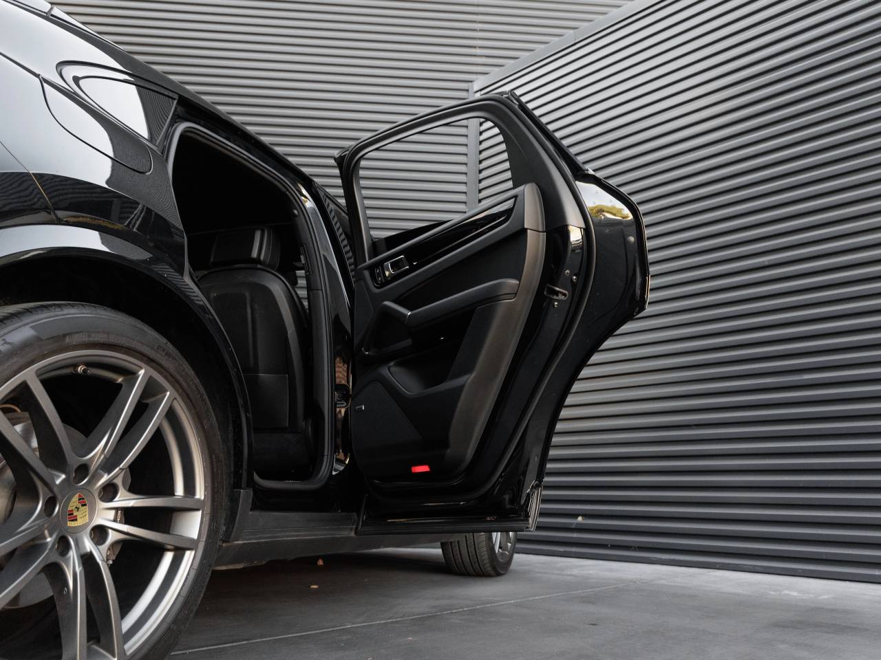 2023 Porsche Cayenne Cayenne Coupe