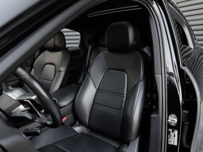 2023 Porsche Cayenne Cayenne Coupe