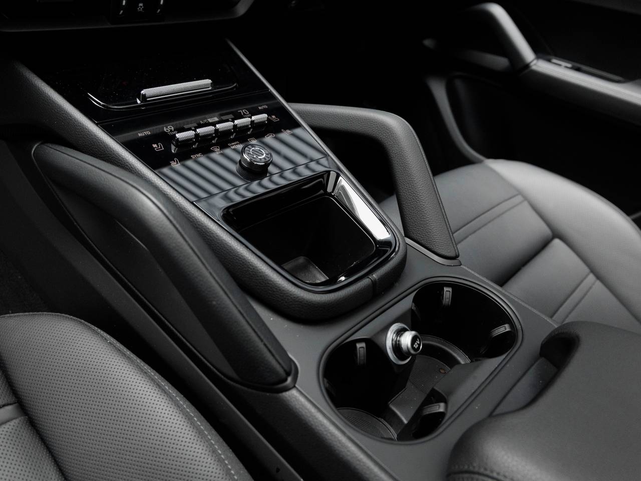 2025 Porsche Cayenne Cayenne Coupe