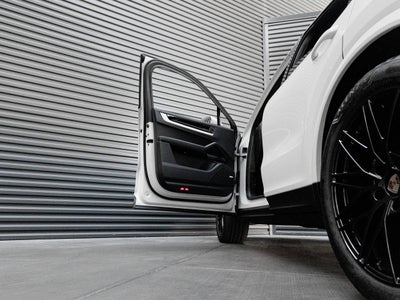 2025 Porsche Cayenne Cayenne Coupe