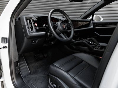 2025 Porsche Cayenne Cayenne Coupe