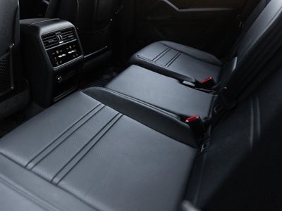 2025 Porsche Cayenne Coupe Base