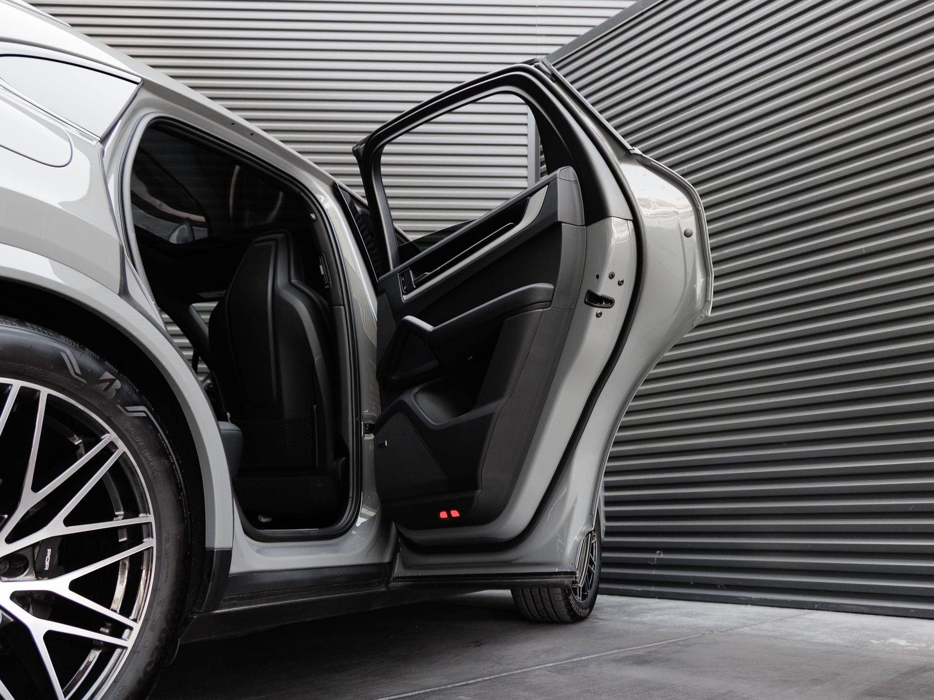 2026 Porsche Cayenne Cayenne Coupe